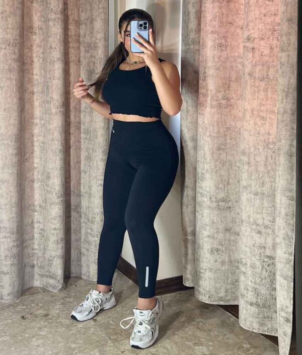 لگ nike جلو ساق شبرنگ - Image 1